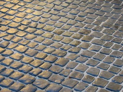 Cobblestone Driveway in Lincoln by Lincoln Paving Contractors